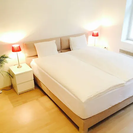 Rohacova 3*