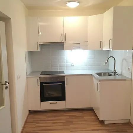 Rohacova 3* Praag